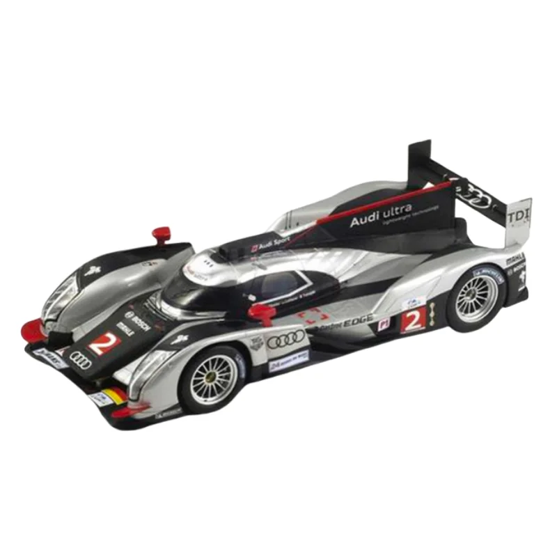 

1:18 Audi R18 TDI 2011 No 2, литая под давлением модель из смолы гоночного автомобиля, игрушка для мальчиков, подарок на детский фестиваль, декоративный предмет для взрослых.