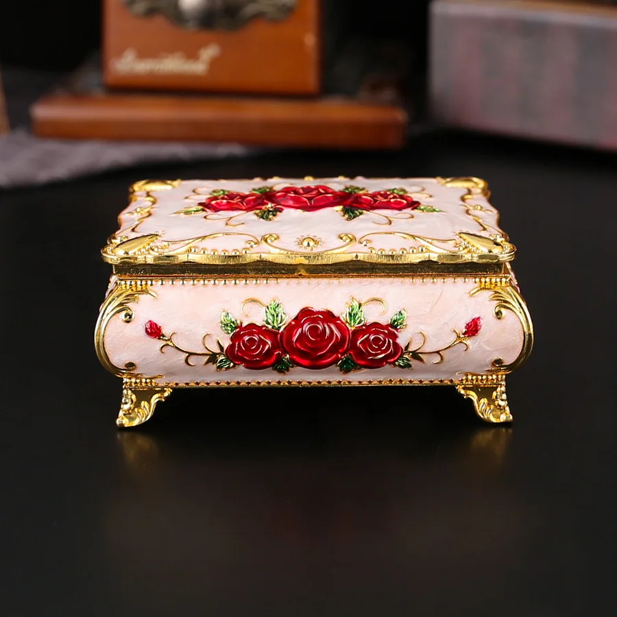 Luxury Jewelry Box With Rose Pattern Vintage Rectangle Metal Storage Box For Ring Earrings Necklace