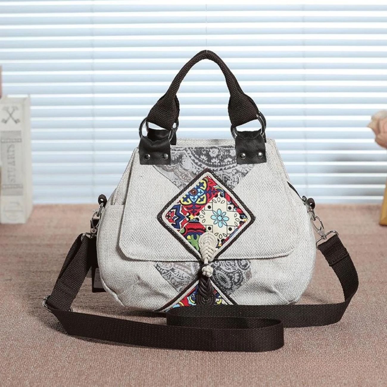 

Ethnic style multi compartment portable crossbody single shoulder multi-purpose checkered hand woven, lightweight and practical