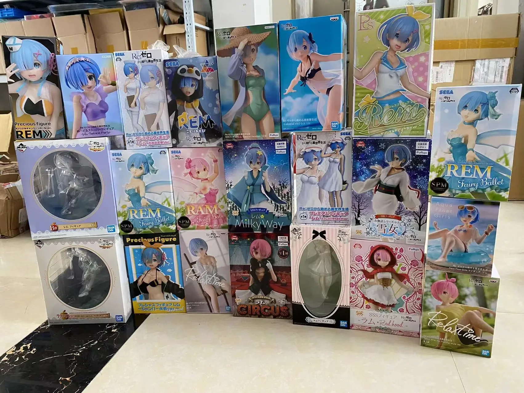 

Action Figure SEGA Re:Life In A Different World From Zero Rem Ram Natsuki Subaru Emilia Anime Model Ornament Box Toys