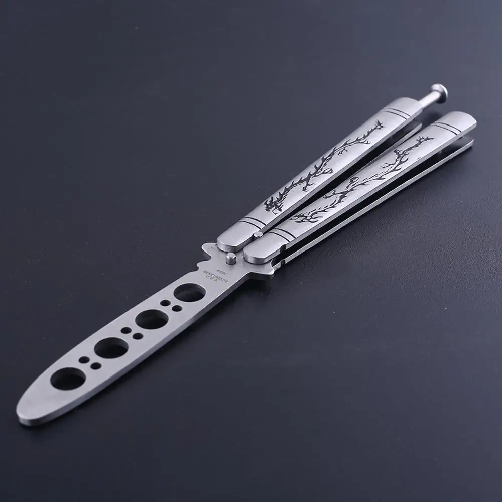 Butterfly Knife Trainer Outdoor Training Stainless Steel Knife Folding Knife No Edge Dull Tool Combs Shape 56 HRC