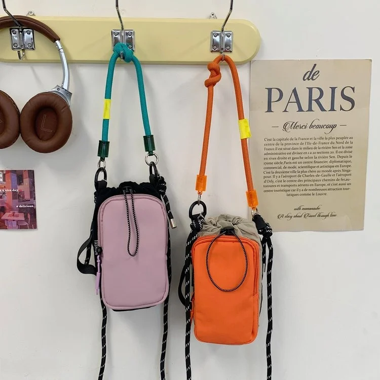 Bolso Cruzado Ligero para Ropa de Trabajo al Aire Libre, Bolsa para Teléfono Móvil para Hombres y Mujeres, Estudiantes, Viajes, Adecuado para Portar Botellas de Agua
