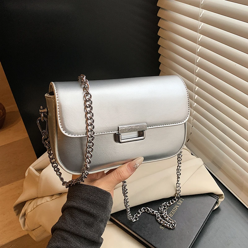 

Fashion Silver Chain Small Bagfor Women Luxury Designer Party Handbags Simple Versatile Single Shoulder Crossbody Bags
