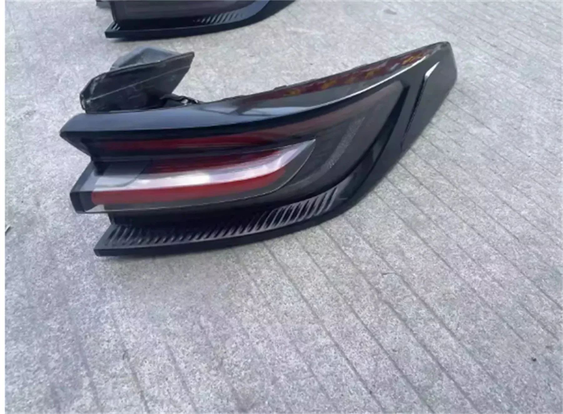 Car Rear Lamp Tail Light For Changan UNI-K Turn Signal Brake Reverse Light