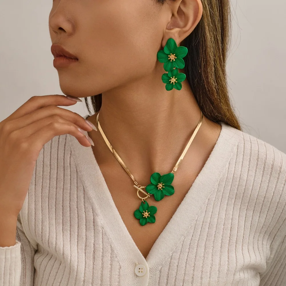 Retro Personality Colored Spray Paint Stereo Flowers Snake Chain OT Clasp Necklace Earrings for Women Retro Charm Jewelry Sets