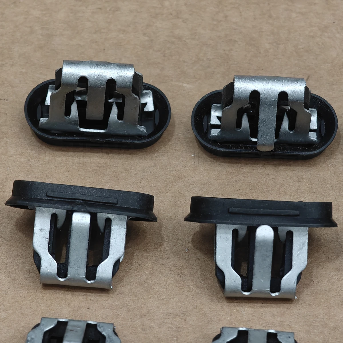 20 Pieces /lot New For Tesla Model 3 2017-2023 2024- Rocker Panel Trim Clip Seal OEM 1110167-00-A 111016700A 1110167 00 A