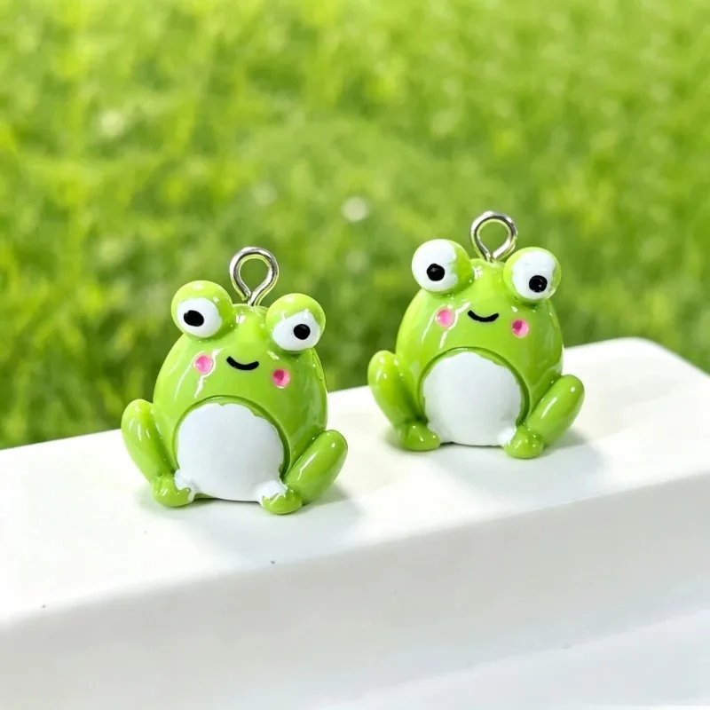 10pcs Kawaii 3D Green Frog Resin Charms Kawaii Smiling Animal Pendant DIY For Earring Keychains Jewelry Making Craft Findings