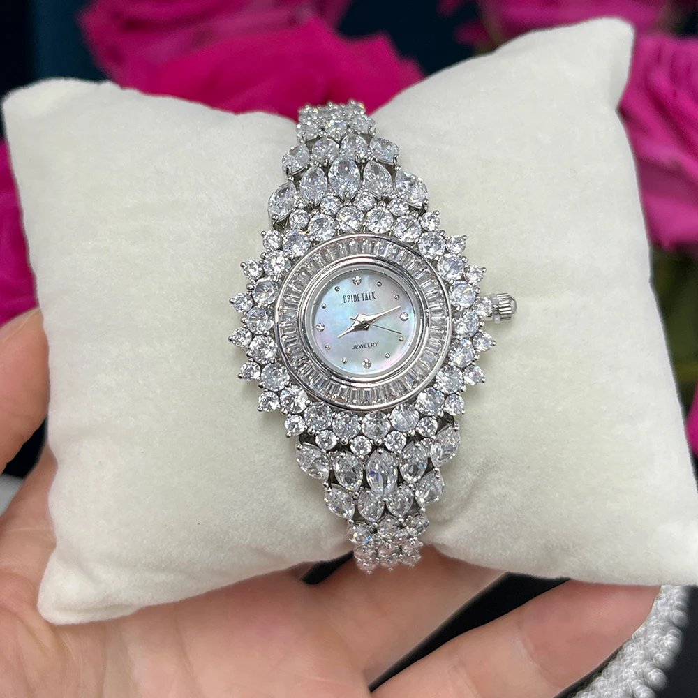 017587 Gorgeous Watch for Women AAA Cubic Zircon Sun Flower Bracelet Watch for Wedding Party Fashion Jewelry Made with Wholesale