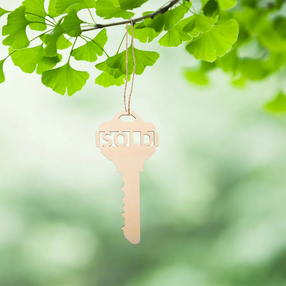2Pcs Wooden Key Hanging Ornaments Large 15.7x7.4 Inch Sold Key Signs Photo Props Window Display Cutouts Wall Decor
