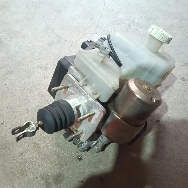 

Pajero V73V75V77V78V93V95V97 Brake Master Pump, Brake System Brake Master Pump ABS Pump