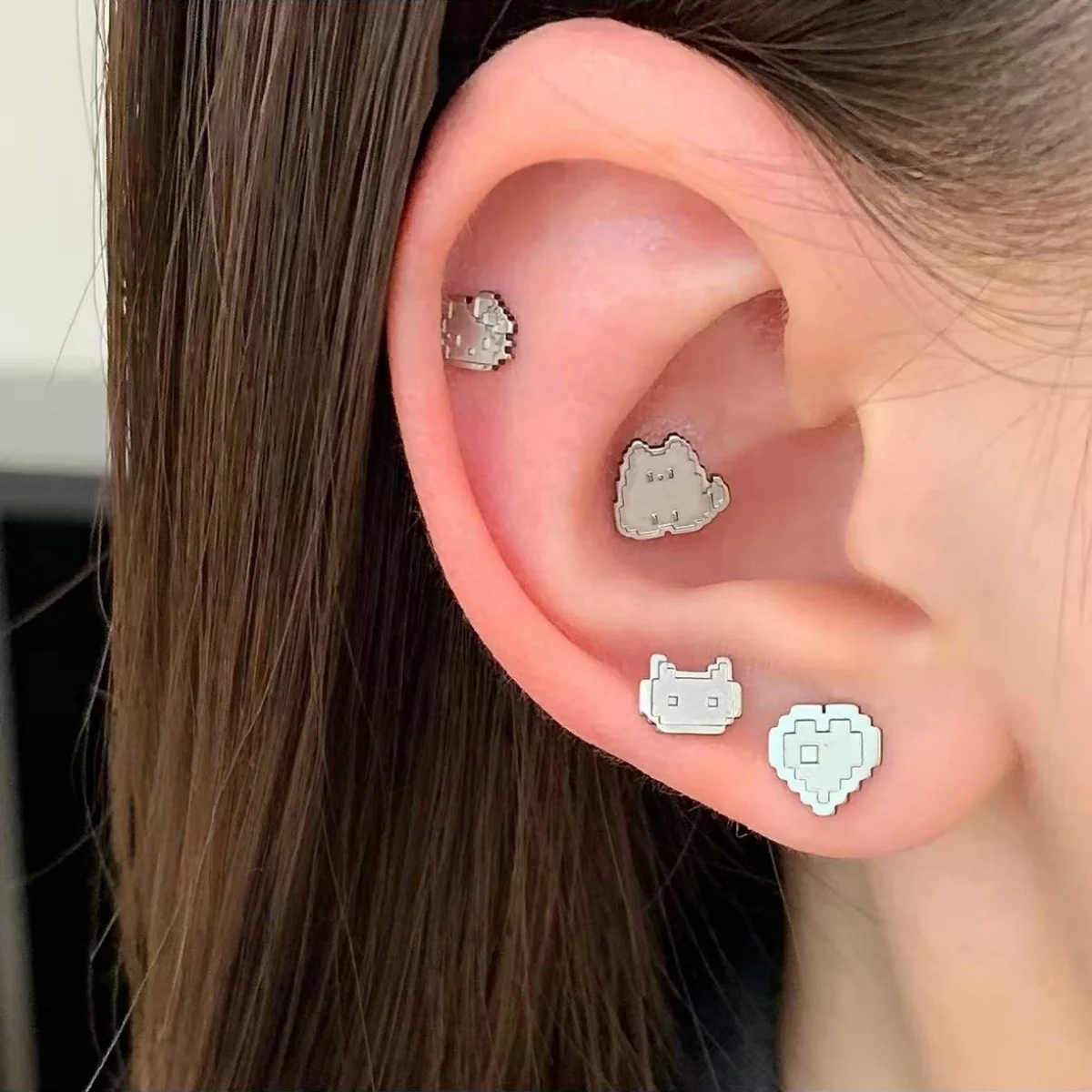 1pcs Cute Fashion Pixel Animal Ear Bone Nail For Women F136 Titanium Alloy Anti-allergic