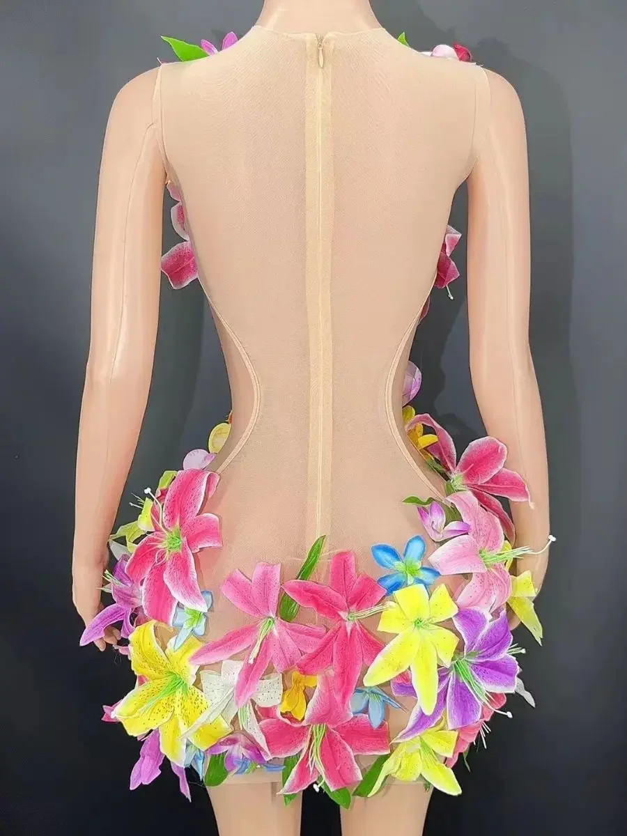 2024 neue Designer Sexy Mesh Cut Out Durchsichtig Blumen Kurzes Kleid Party Promi Geburtstag Nachtclub Sänger Frauen Kleidung