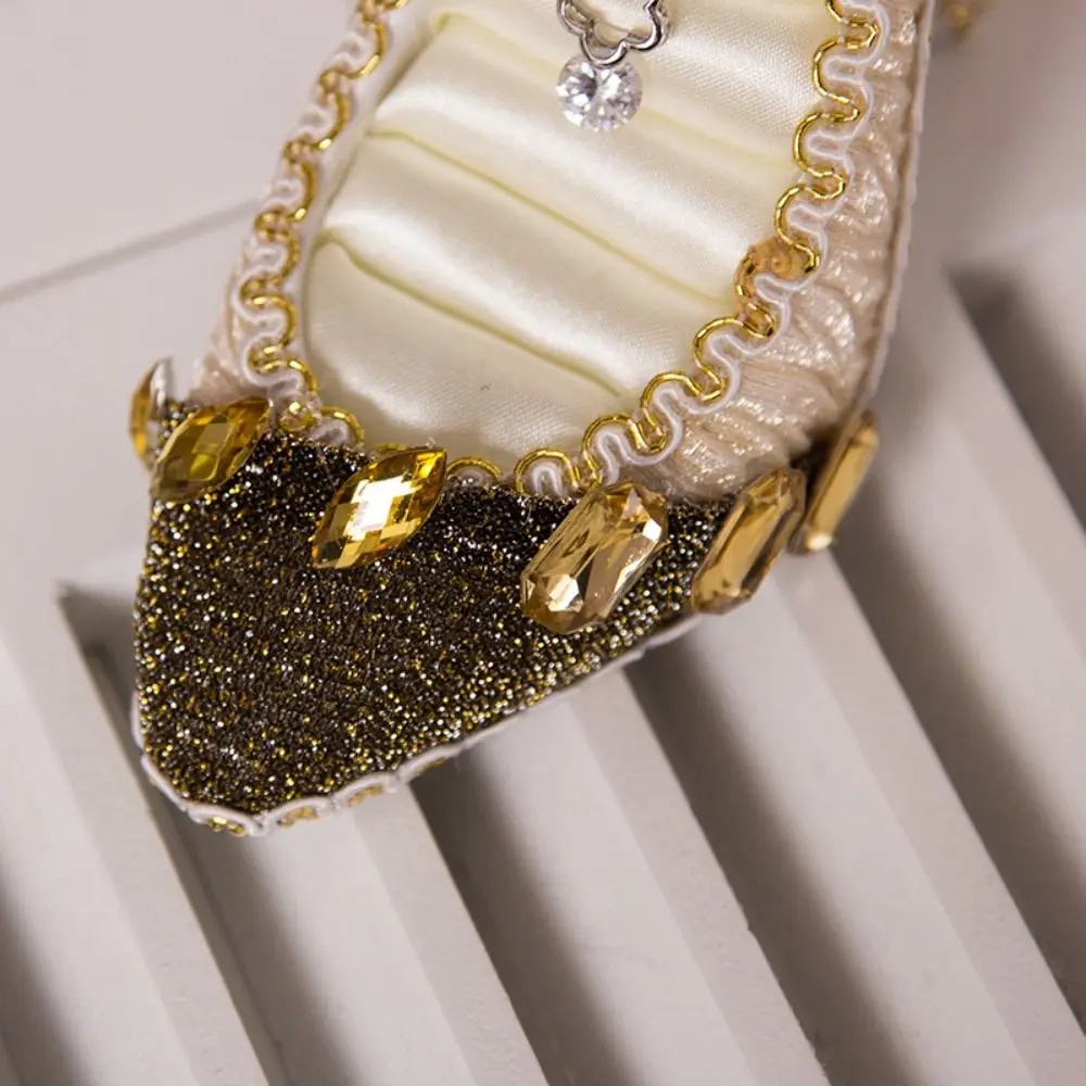 

High-heeled Shoes Velvet Ring Display Stand Luxury Elegant Jewelry Rack Stand Display Lace Flower Earrings Stand Holder Display