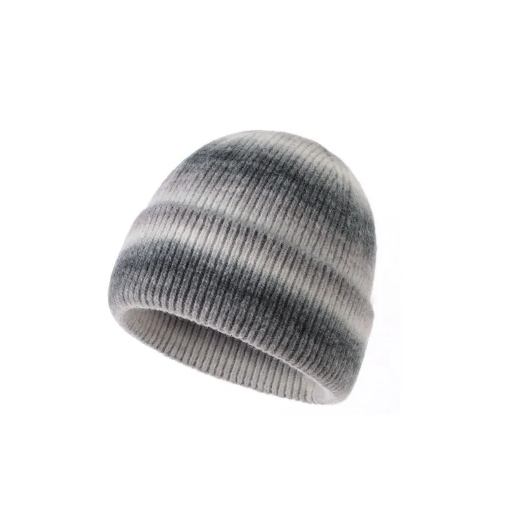 Versatile Gradient Color Knitted Beanie Hat Windproof Thickened Warm Winter Cap Cold Proof Pullover Hat Unisex