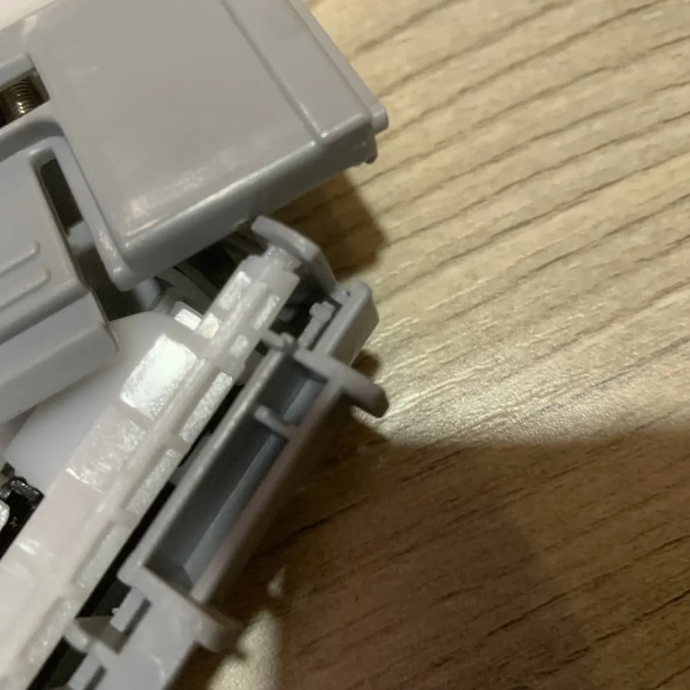 

RM2-5745-000 F2A68-67913 for HP M402 M403 M426 M427 M501 M506 M507 M527 M528 M304 M305 M329 M40 M428 Separation Roller