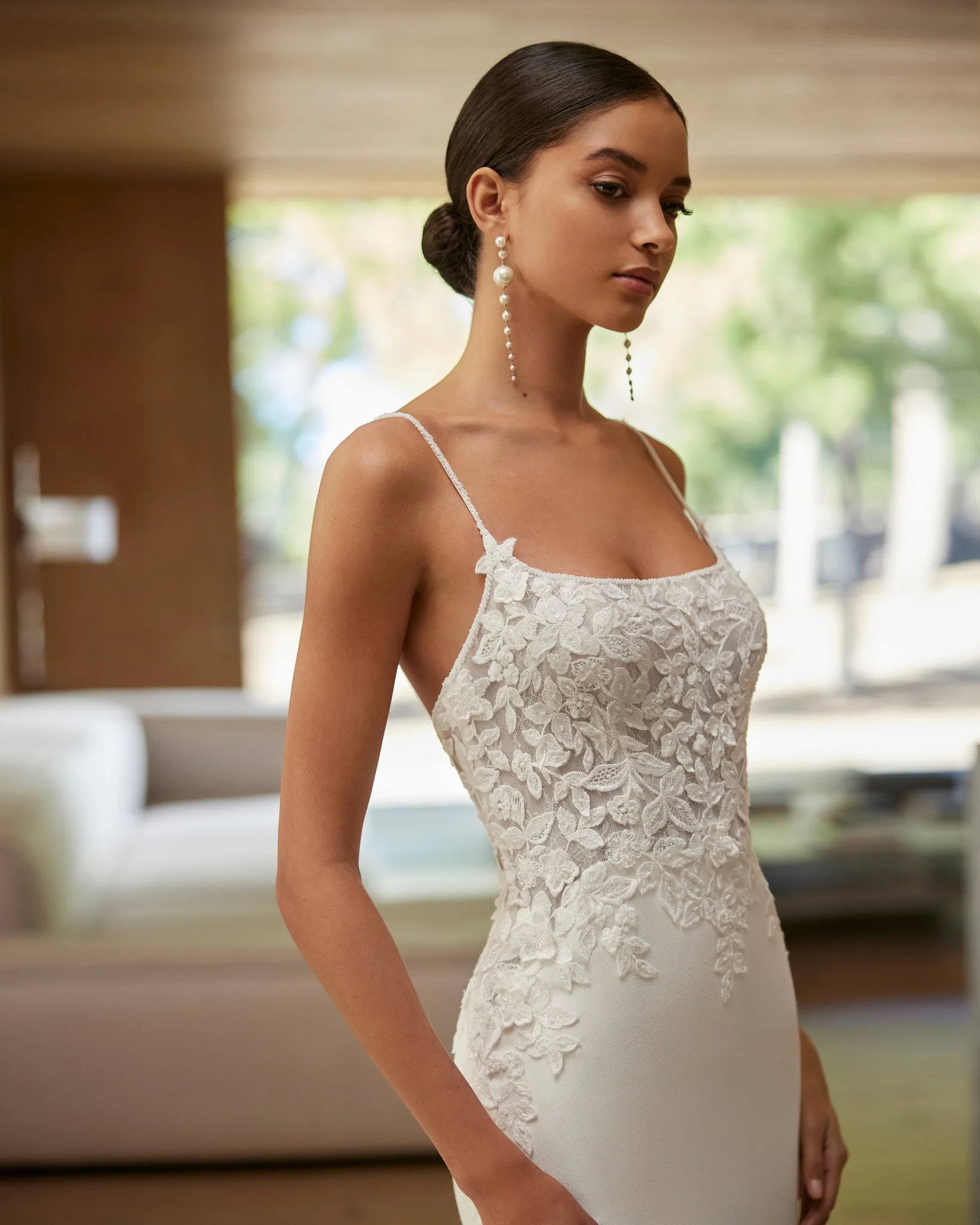 Customized Sexy Wedding Dresses Mermaid Lace Satin Bridal Gown Spaghetti Neck Court Train Bride Dress Robe De Mariee