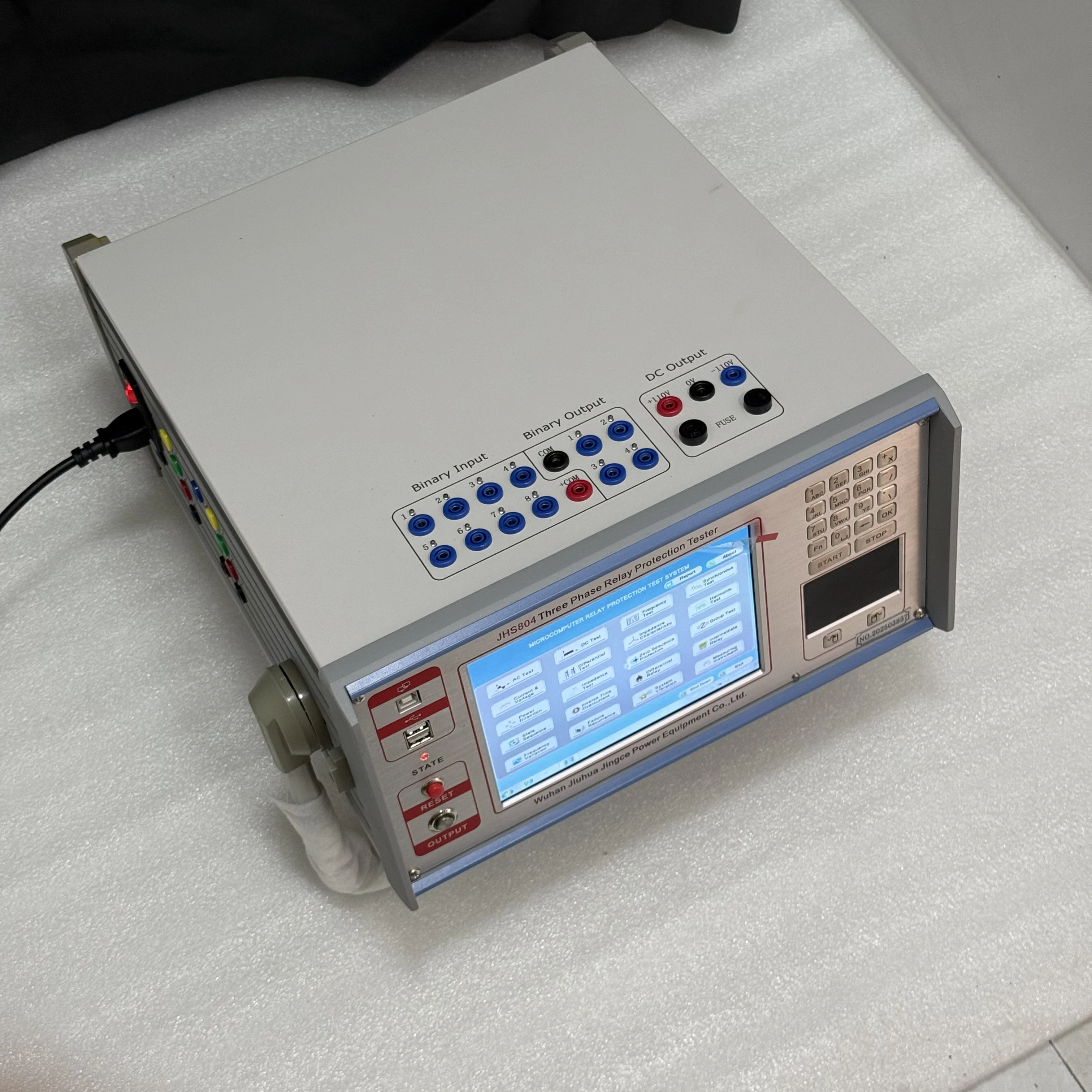 Portable Three Phase Relay Protection Tester 3 Phase Electrical Test Set Secondary Injection Test Set Singlechip Relay Tester
