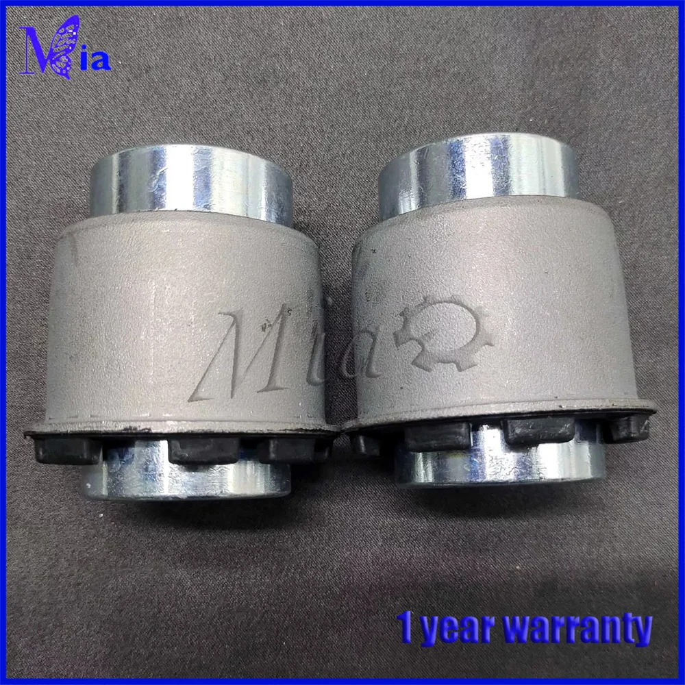 

Brand New For Maserati QuattroporteM156 GhibliM157 underhanging swing arm rubber sleeve 673007126 673007127