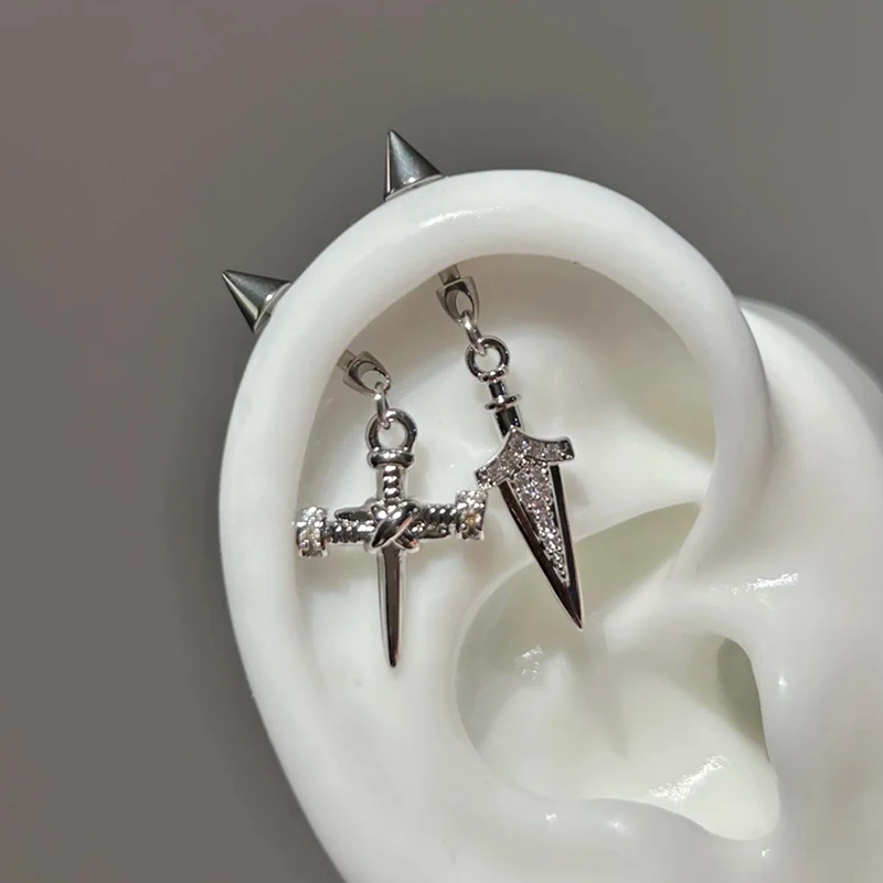1Pc Fashion Trendy Sword Pendant Ear Bone Nail Stainless Steel Earrings For Women Body Puncture Accessories
