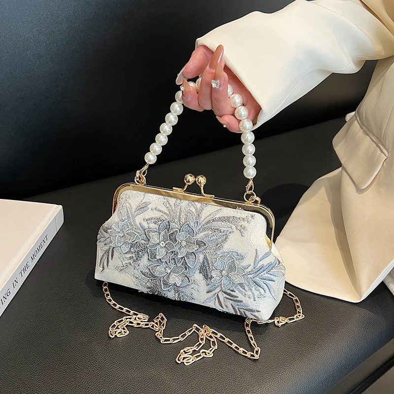 Fashion Elegant Silver Gray Clutch Fine Handmade Flower Embroidery Evening Bag For Women Summer Handbag Prom Party Shoulder Bags