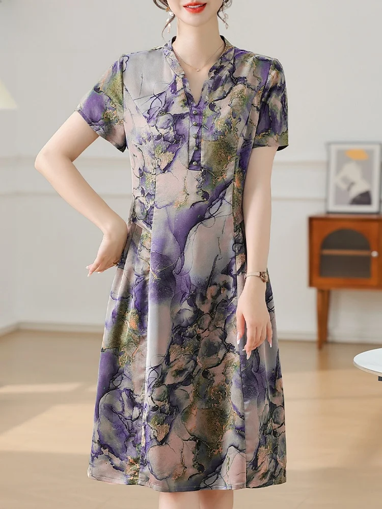 

Летнее платье для женщин среднего возраста, свободного кроя, больших размеров, с длинной юбкой, модное, в корейском стиле, из полиэстеровой смеси, с V-образным вырезом, однотонное.