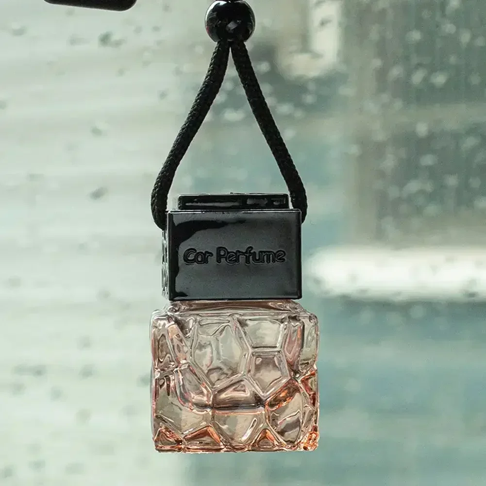 Botella de Perfume para coche, colgante de Perfume, ambientador de estilo para coche, botella de vidrio colgante, difusor de adorno automático para herramienta de aceites esenciales