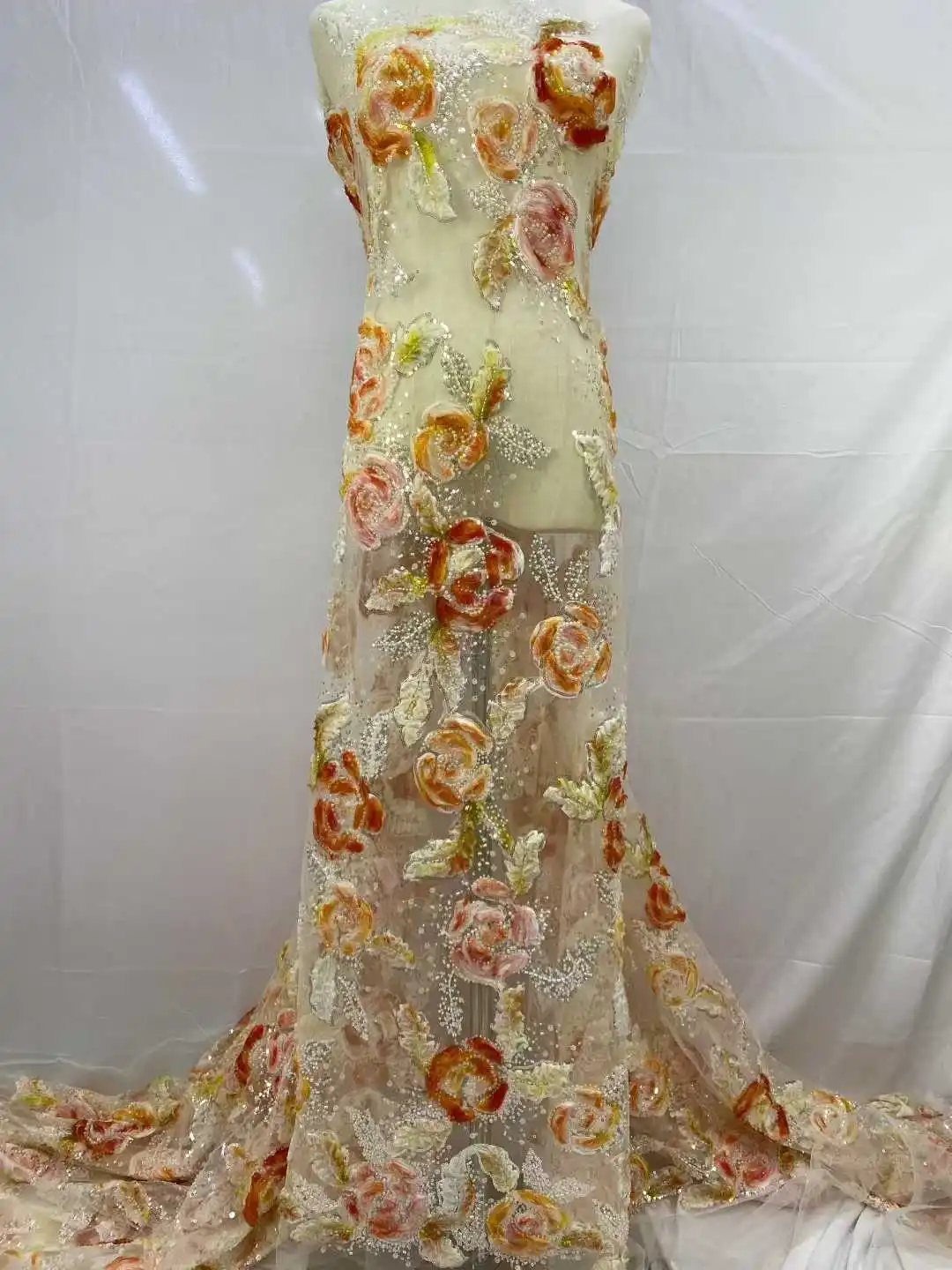 نسيج الدانتيل الأفريقي 2025 الترتر مطرز التطريز العريس النيجيري الزفاف عالية الجودة الفرنسية تول أقمشة الدانتيل لحفل الزفاف