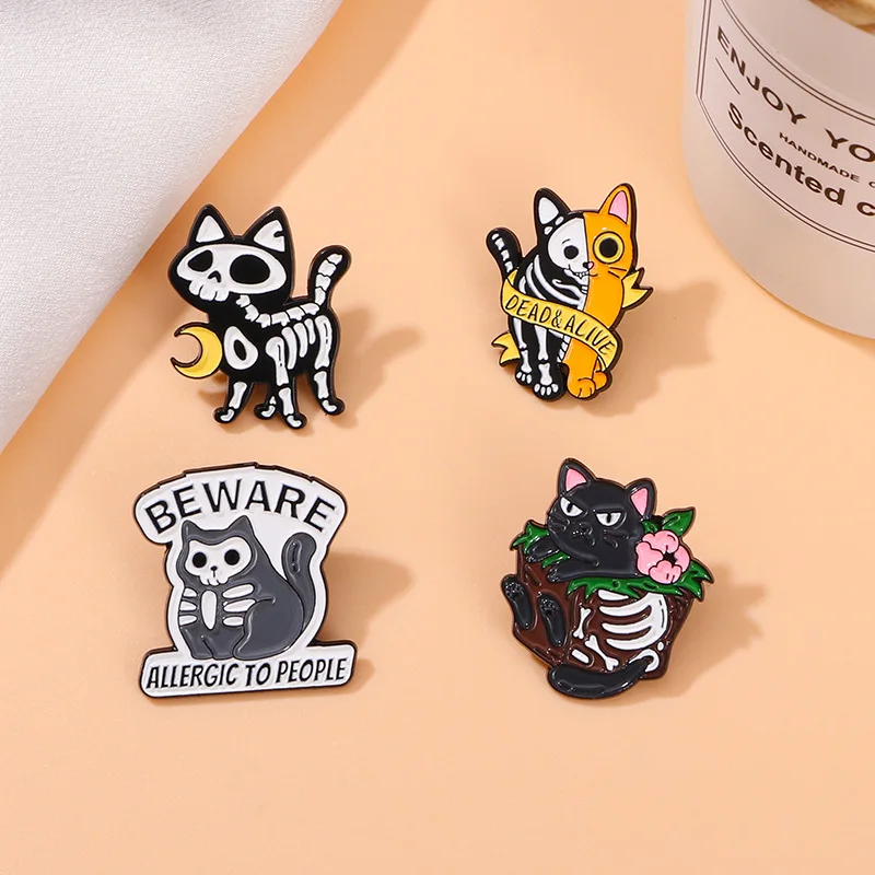 4pcs Individual Cartoon Cat Enamel Brooch Creative Halloween Skull Skeleton Lapel Pin Badge Backpack Clothing Hat Accessories