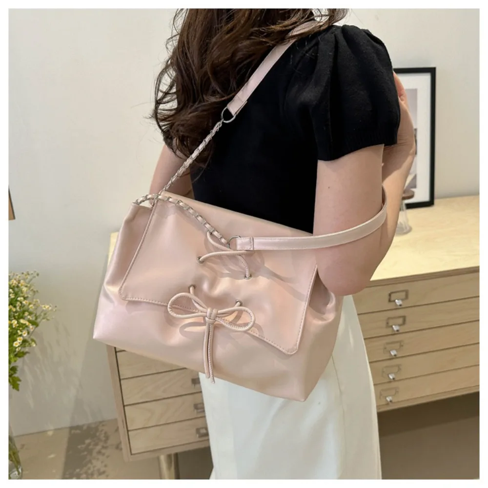 

New Bow Tote Chain Bag Korean Version Large Capacity Personality Trend Casual Bow Shoulder Bag