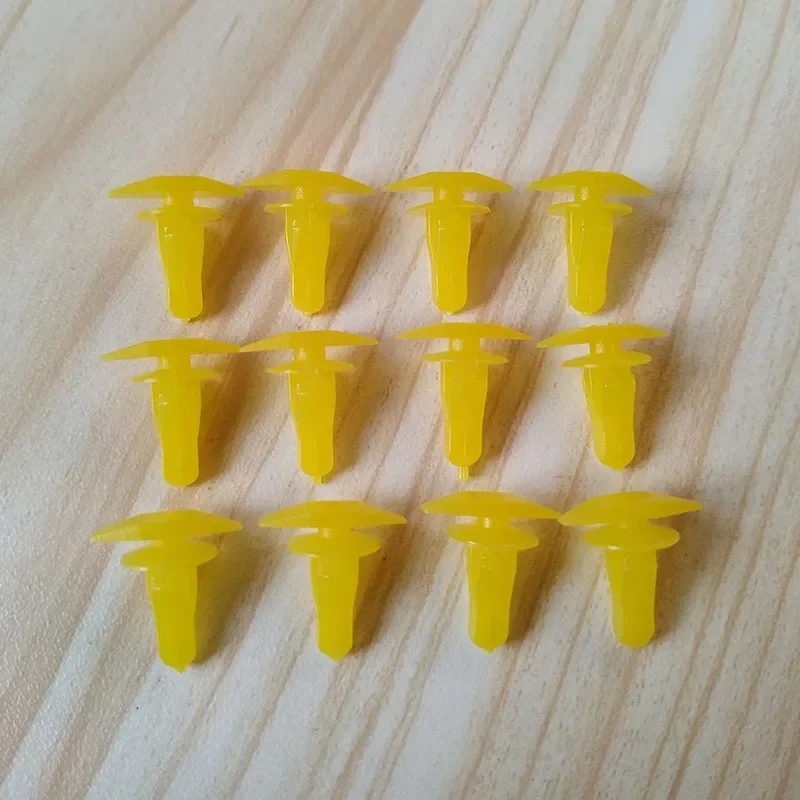 50Pcs Weatherstrip Clip Fixed Fasteners Car Door Window Sealing Strip Clips Plastic Rivets For All Cars Universal Accessories