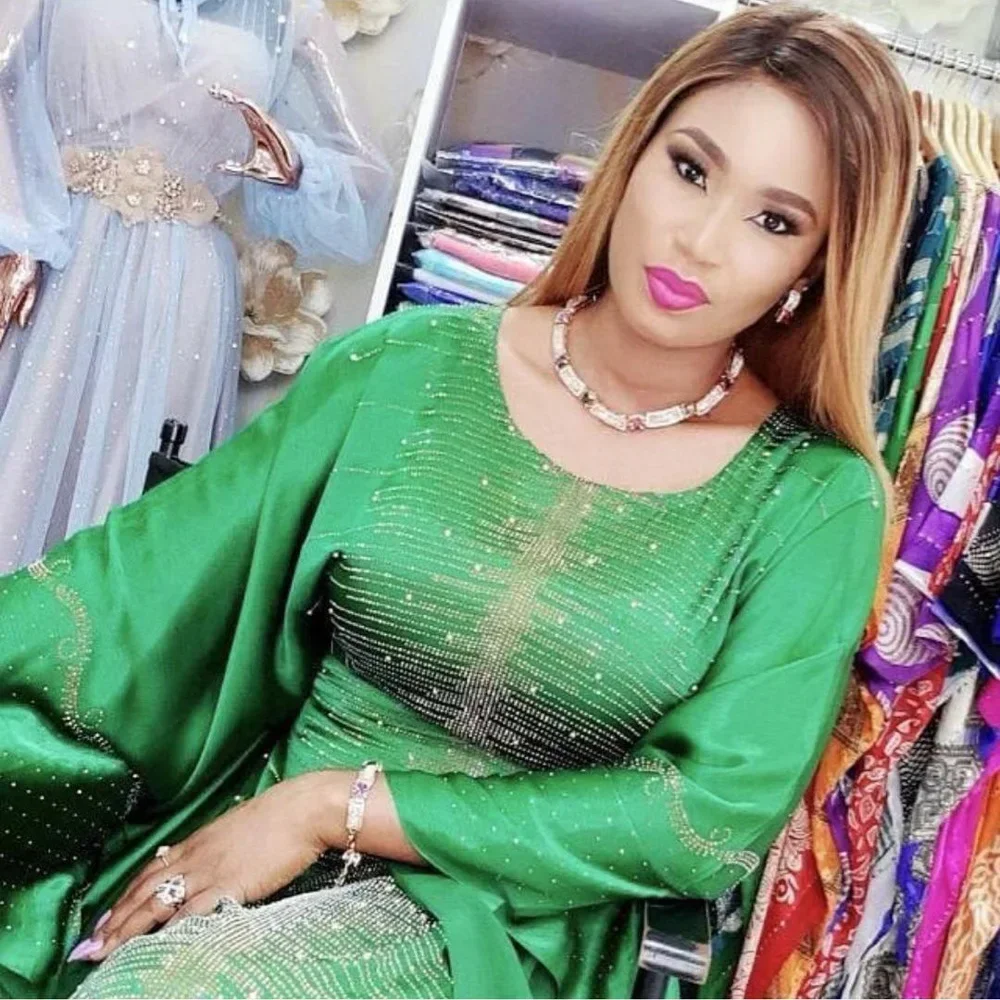

Dashiki African Evening Dresses for Satin Women African Women Long Maxi Dress Headtie African Clothes Ankara Dubai Diamonds Gown