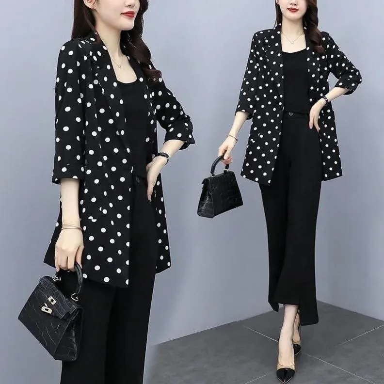 

Elegant And Youthful Woman Blazer Casaco Doubled Letters Straight-Leg Suiting Belly Petal Ulzzang Baggy Young Asymmetry Basics