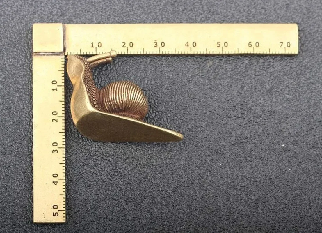 زخرفة حلزونات صغيرة من النحاس النقي ، شاي نحاسي عتيق ، مقعد عطر ، مجموعة للمكتب ، المنزل ، شخصية عتيقة