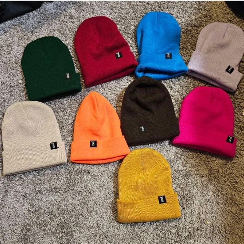 Шапка-бини унисекс с буквенным декором, повседневная разноцветная зимняя вязаная шапка, повседневная и уличная шапка-бини