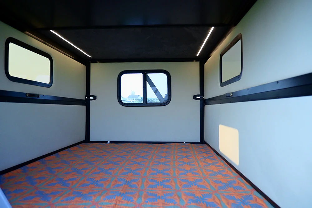 P Show Carbon Fiber Aluminum Alloy Frame Four-Season Quick Automatic Opening Rooftop Camper Hard Wall for Pickup Truck  F150
