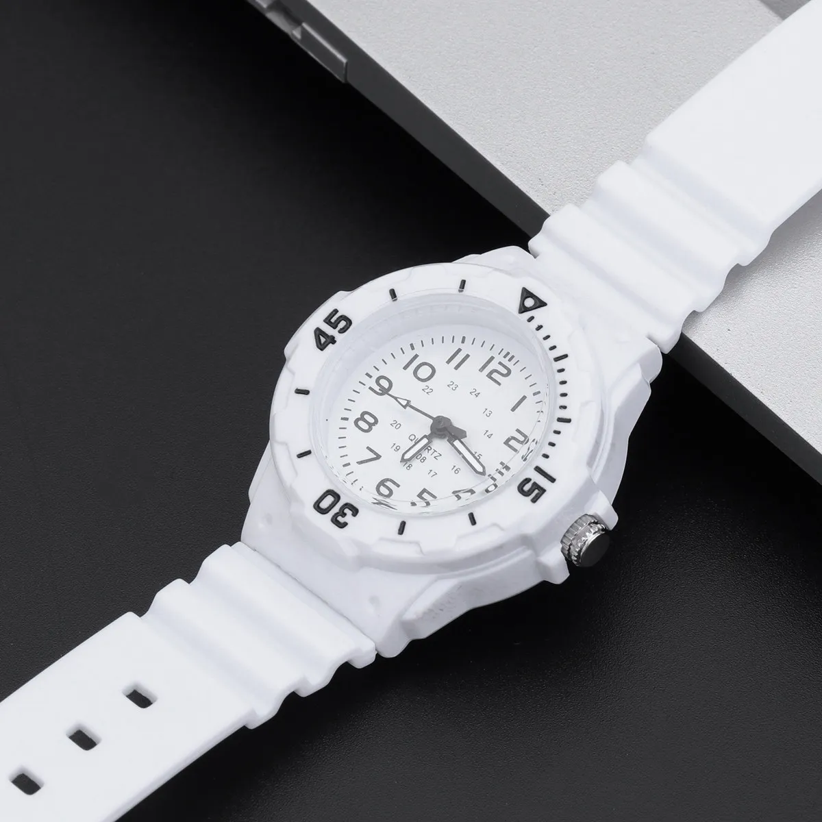 Quartz Silicone Watch White Number 10 Watch Silicone Band Quartz Wristwatch