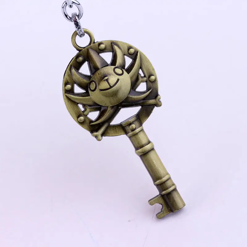 Classic Metal Keychain Anime One Piece  Ace Luffy Hat Anchor Pendant Car Keyring for Men Women Kid Gift Jewelry Couple Key Ring