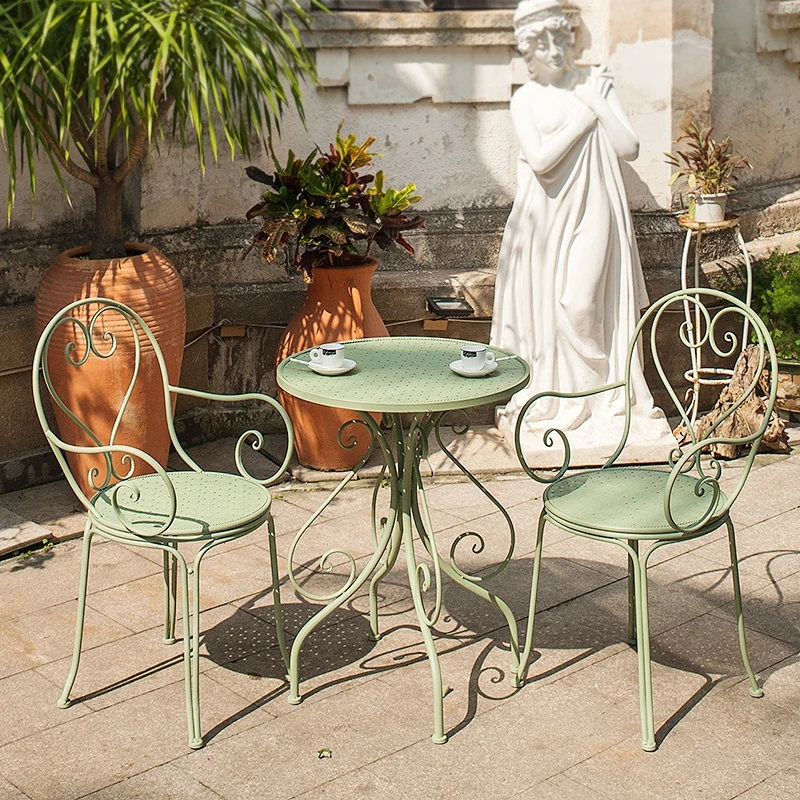 American vintage wrought iron three-piece set of tables and chairs, outdoor heart-shaped leisure chairs, cafés, home