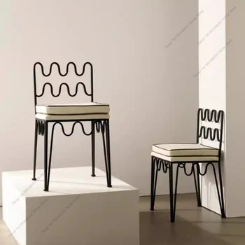 금속 창의적인 중세 스타일 레트로 다이닝 체어, 프랑스 디자이너 다이닝 체어, 레저 거실 홈 가구, 신라 FYDC