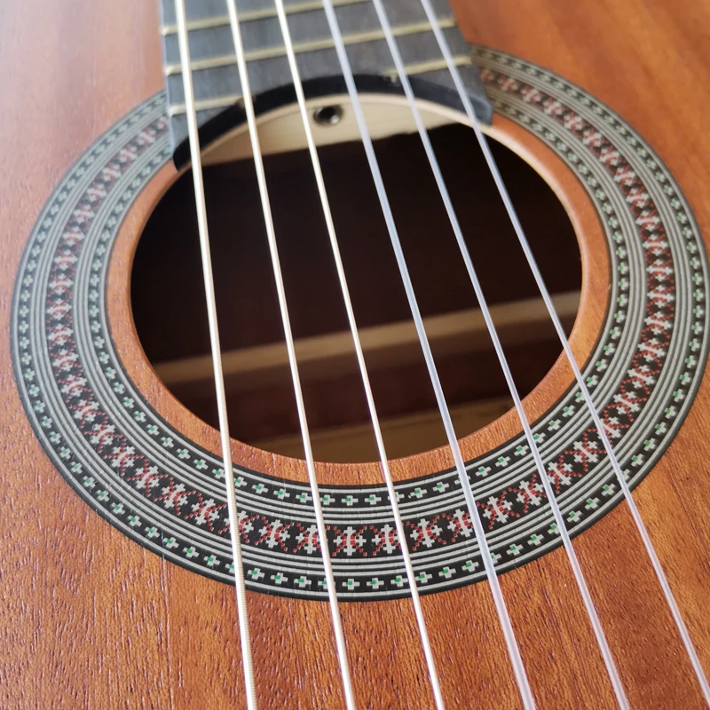 Klassisches Gitarrenset mit massiver Decke, Gitarrenkörper, Anfängergitarre, leicht zu spielen, professionelles akustisches Musikinstrument für Profis – Detail 5