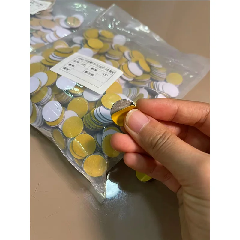 100pcs-nfc-coin-card-nt-ag-213-anti-metal-1356mhz-144-bytes-25mm-universal-metal-surface-available-rfid-nt-ag213-nfc-tags