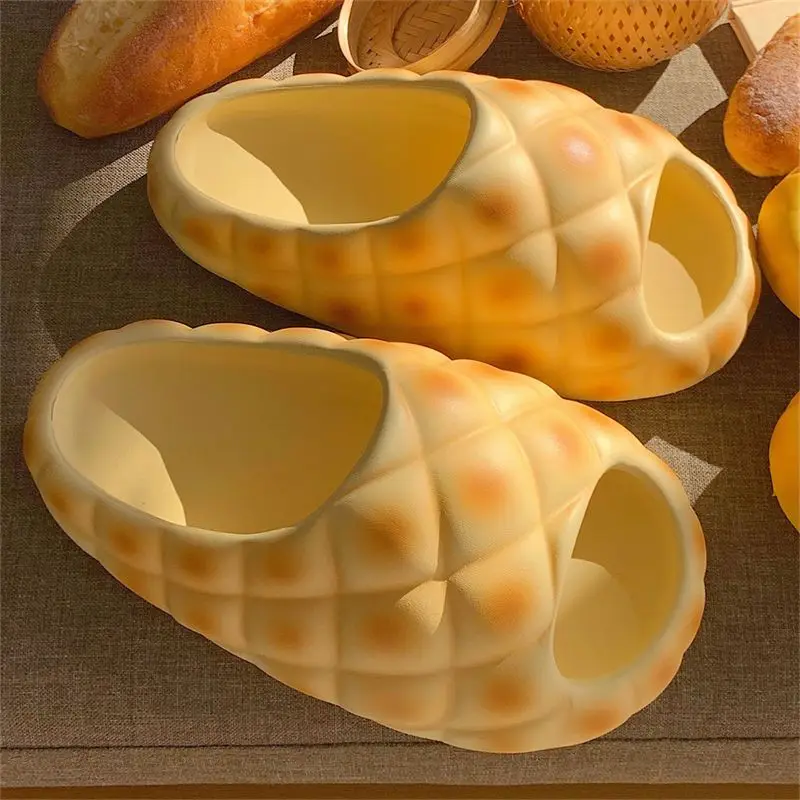 Thick Bottom Cloud Slippers Women Summer Lightweight Soft Sole Platform Slippers Woman Casual Non-slip Beach Shoes Slides ﻿