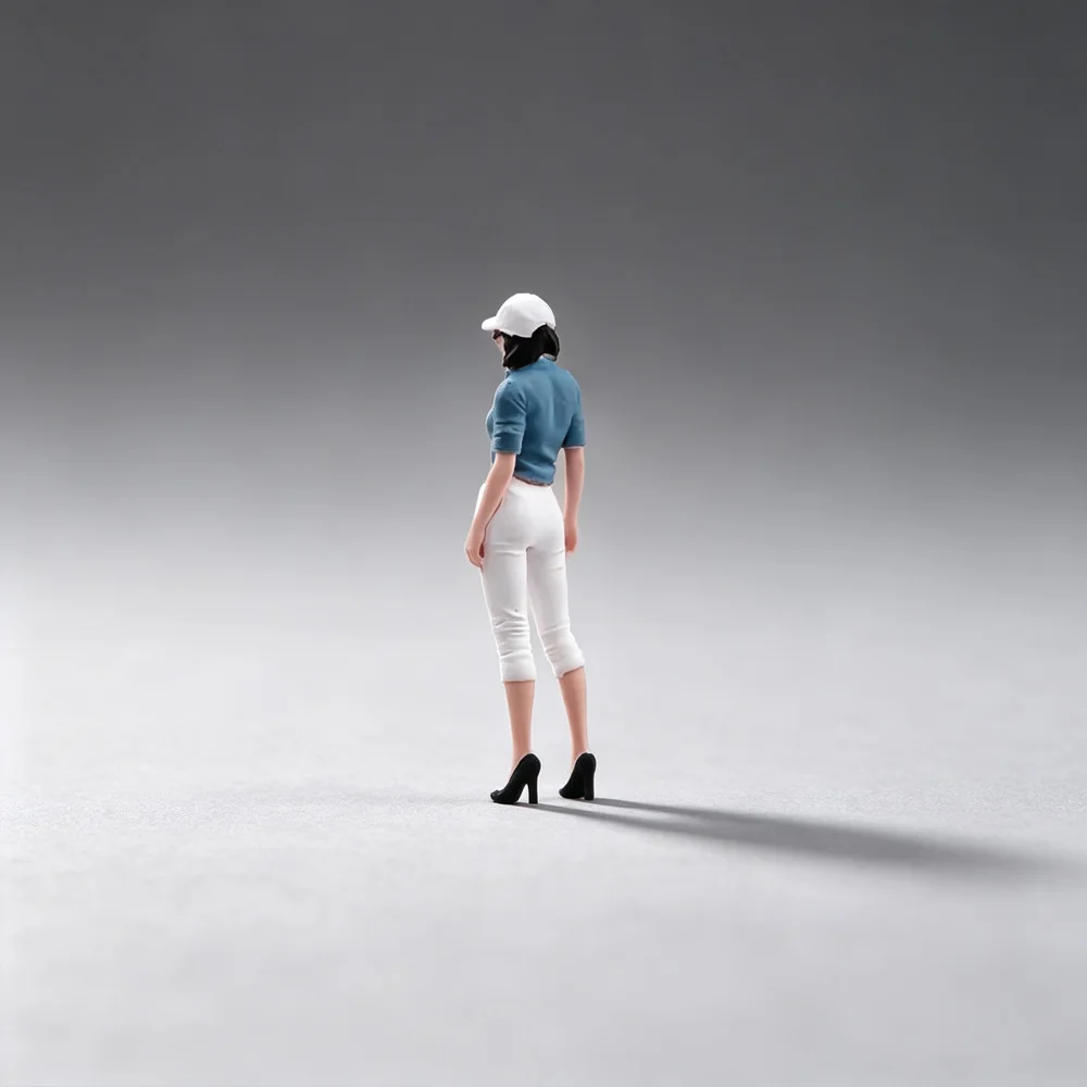 1:64 Scale Hat Fashion Female Mini Resin Figure Diorama Match 3D Color Print Figure Desktop Decor Mini Photography Prop
