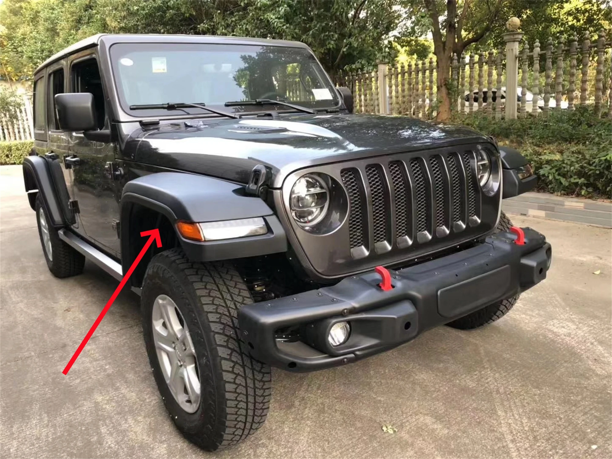 High Front Fenders 2Pcs High Front Wheel Eyebrow With/Without LED Light For Jeep for Wrangler JL 2018++   LantSun  JL1152-2