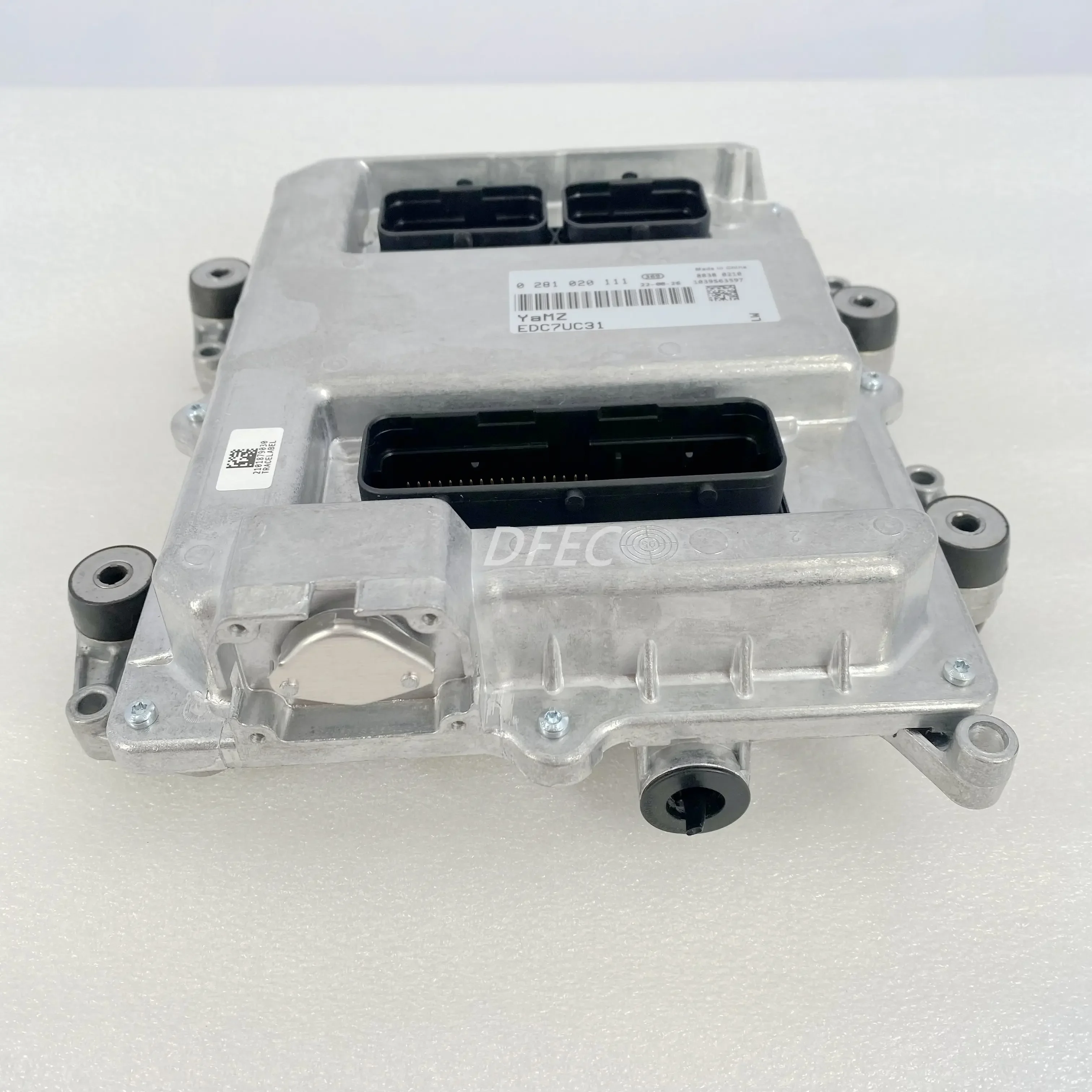 2025Hot Selling Russian YaMZ KAMAZ EDC7UC31 Electronic Engine Control Unit ECM & ECU 0281020111