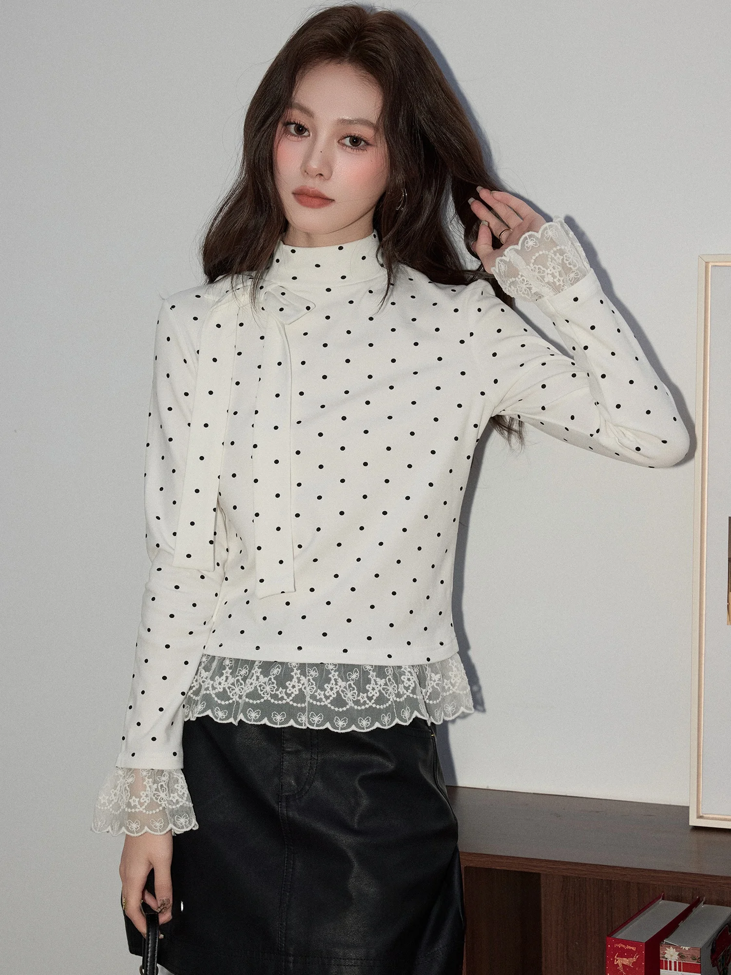 

Mii Xiao Ke Women's Long Sve f High Collar Polka Dot Base irt Slimming Inner Wear Lace Princ Sle Knitted Top