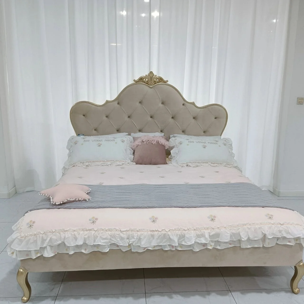 French solid wood double bed modern simple light luxury bedroom queen bed princess bed