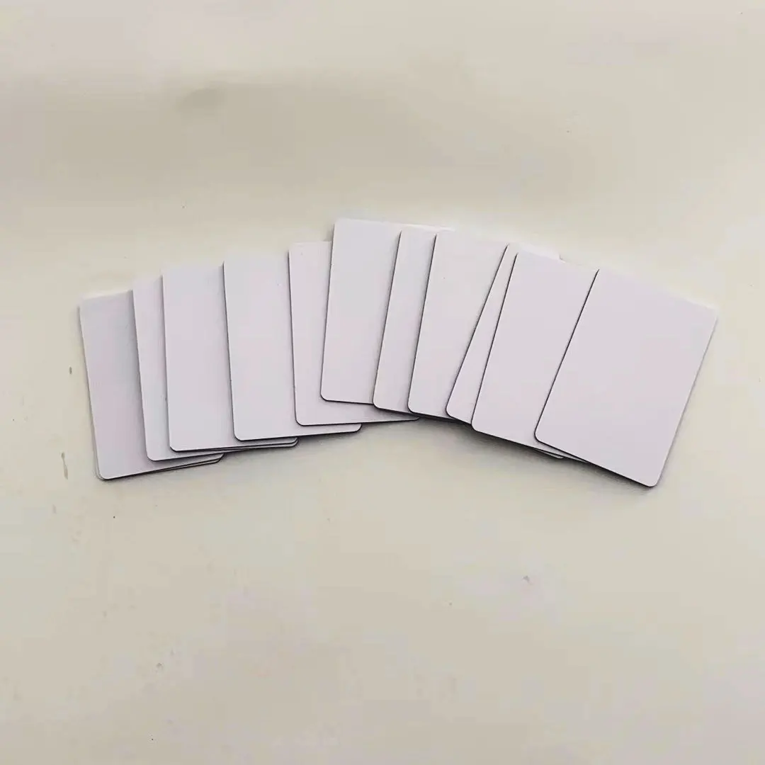 1 stücke 40*60mm 13,56 mhz anti metall nfc handy aufkleber/harte pvc nfc aufkleber