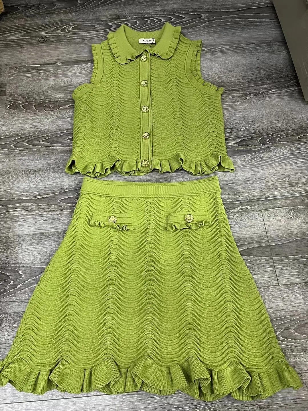 French Ruffle Edge Doll Neck Sleeveless Wave Edge Knitted Tank Top Vest Half Skirt Olive Green Set