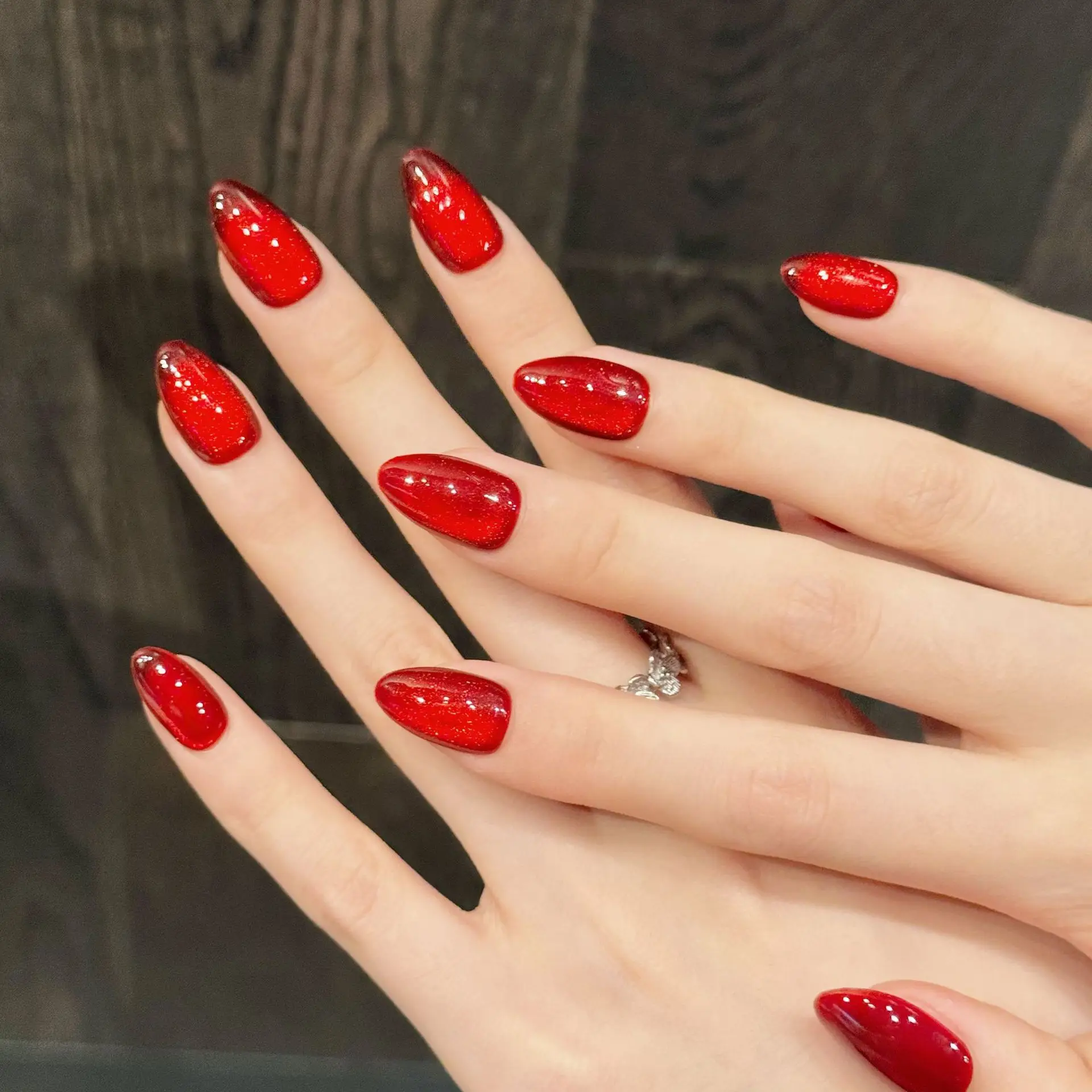 10pcs Glossy Handmade Press On Nails Chic Wine Red Cat's Eye Fake Nails Simple Flash Glass Beads Short Almond Nails Tips